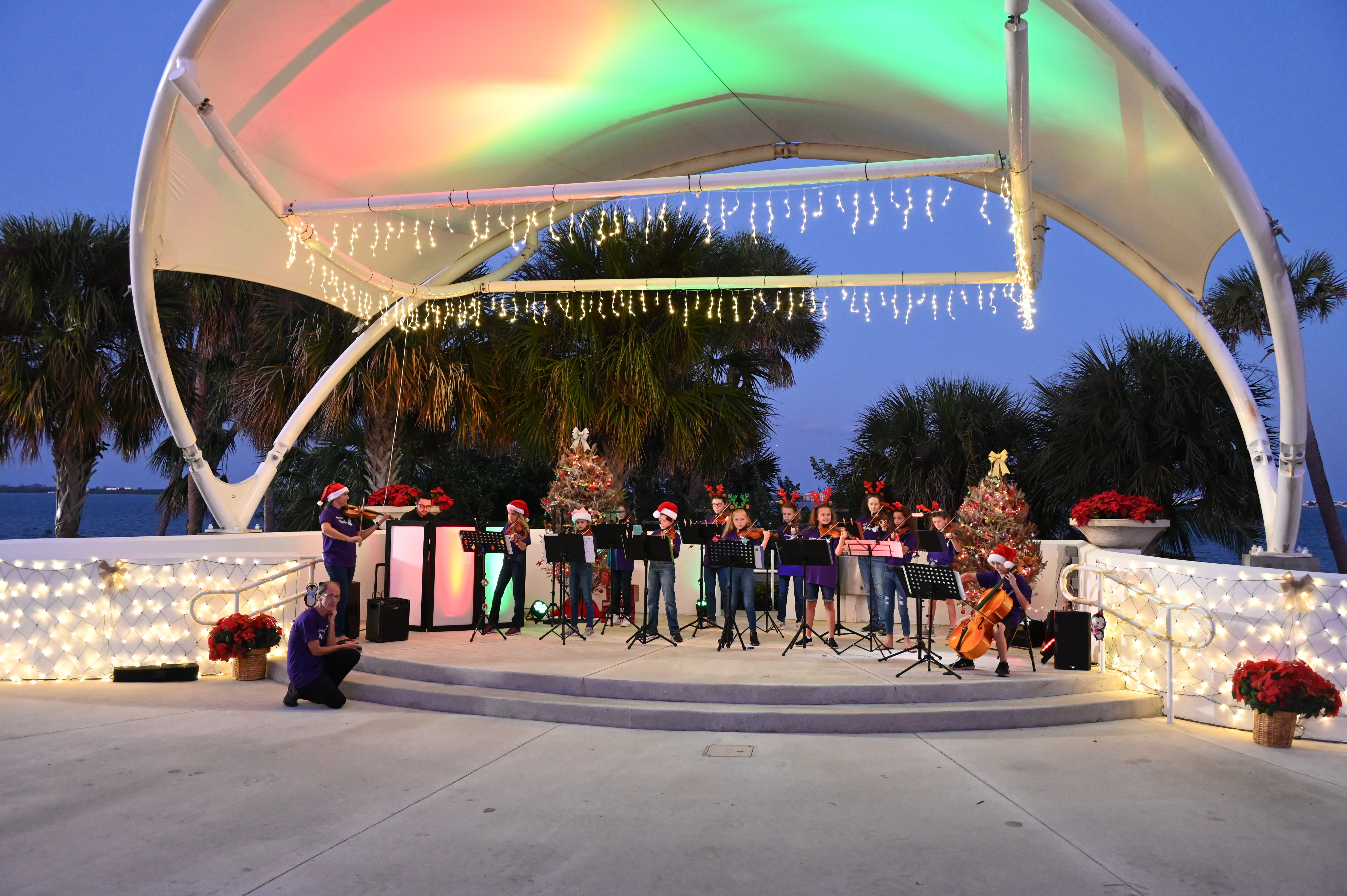 Image of student performers at Winterfest at the Mansion at Tuckahoe in Jensen Beach, FL.