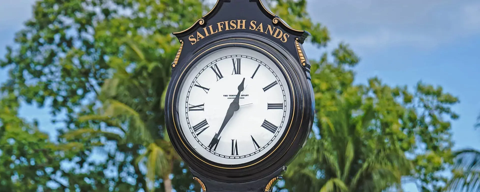 Image of a clock at Sailfish Sands Golf Course