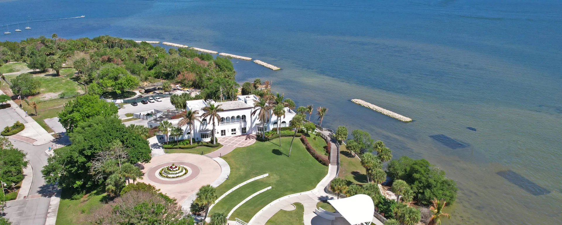 Aerial image of The Mansion at Tuckahoe at Indian RiverSide Park