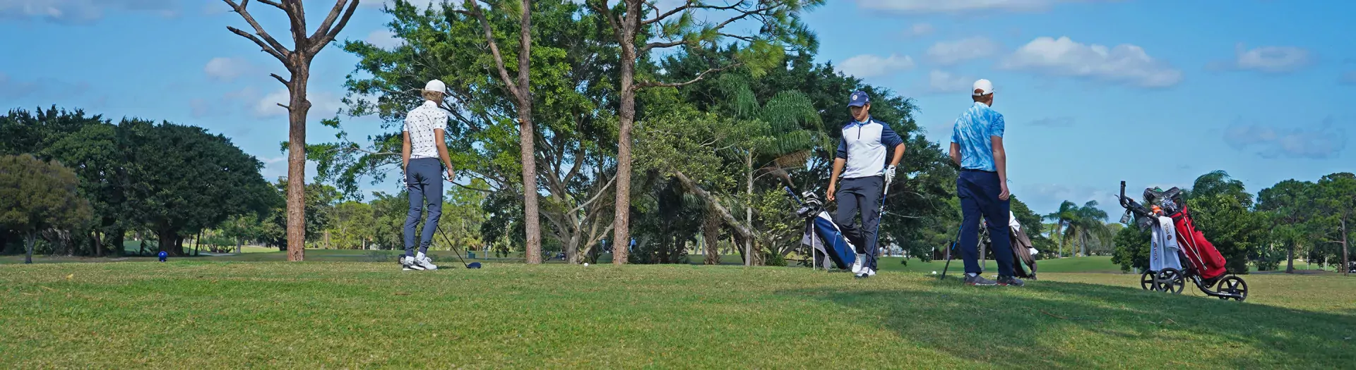 Image of junior golfers playing at Sailfish Sands Golf Course