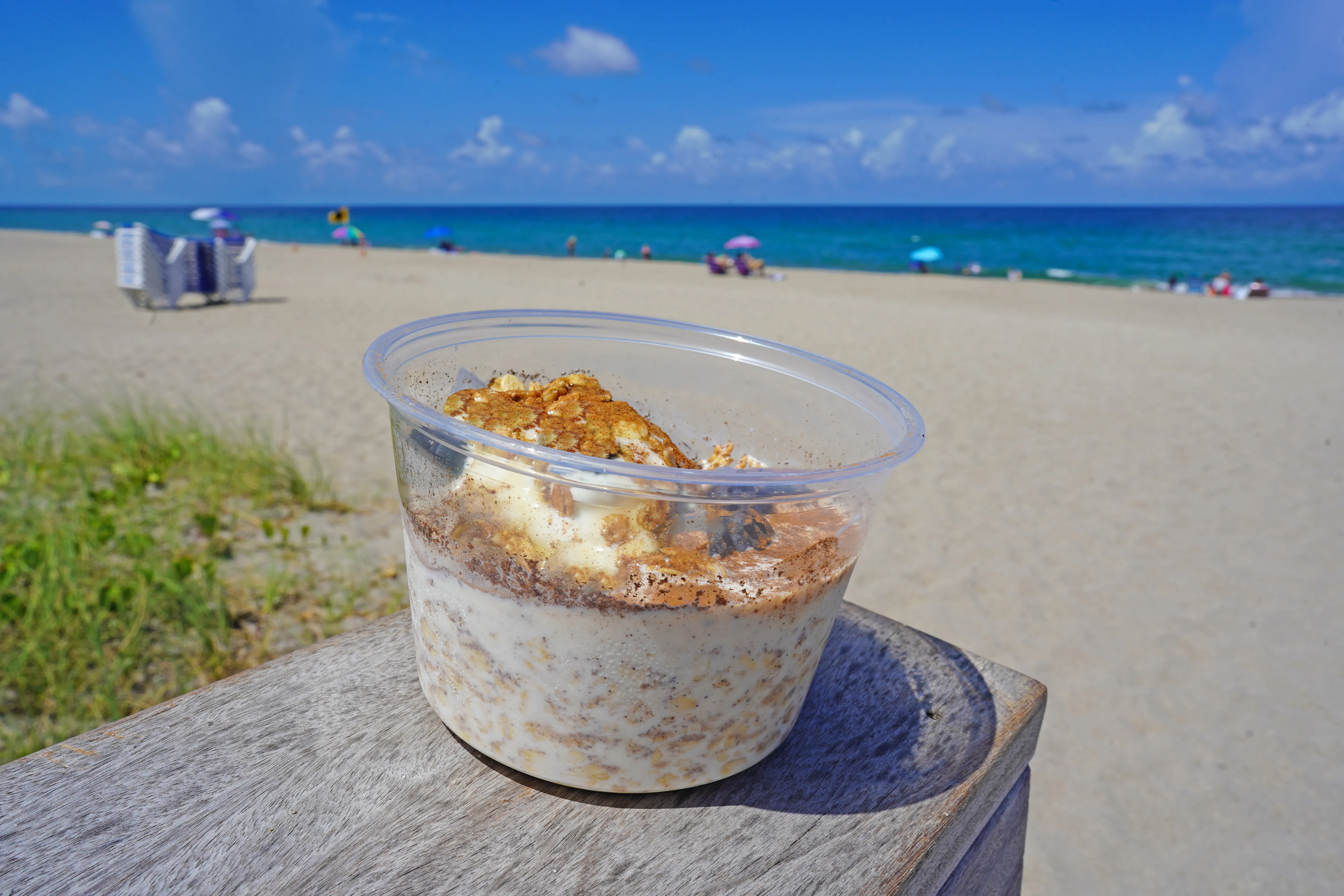 Overnight oats by the beach